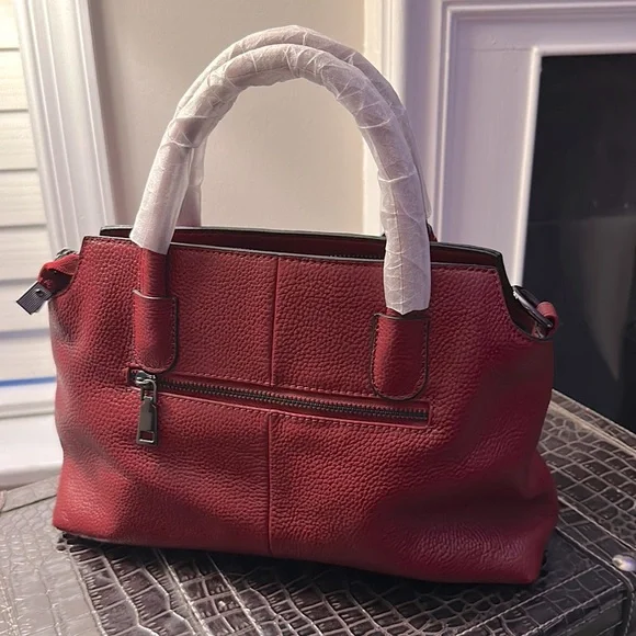 *NWT* LEATHER Handbag by Kattee - Picture 2 of 9